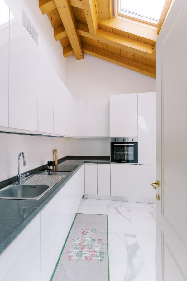 Apartmán Casa King 2 Como Exteriér fotografie